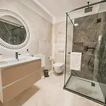 Aquaview Titanic Navodari